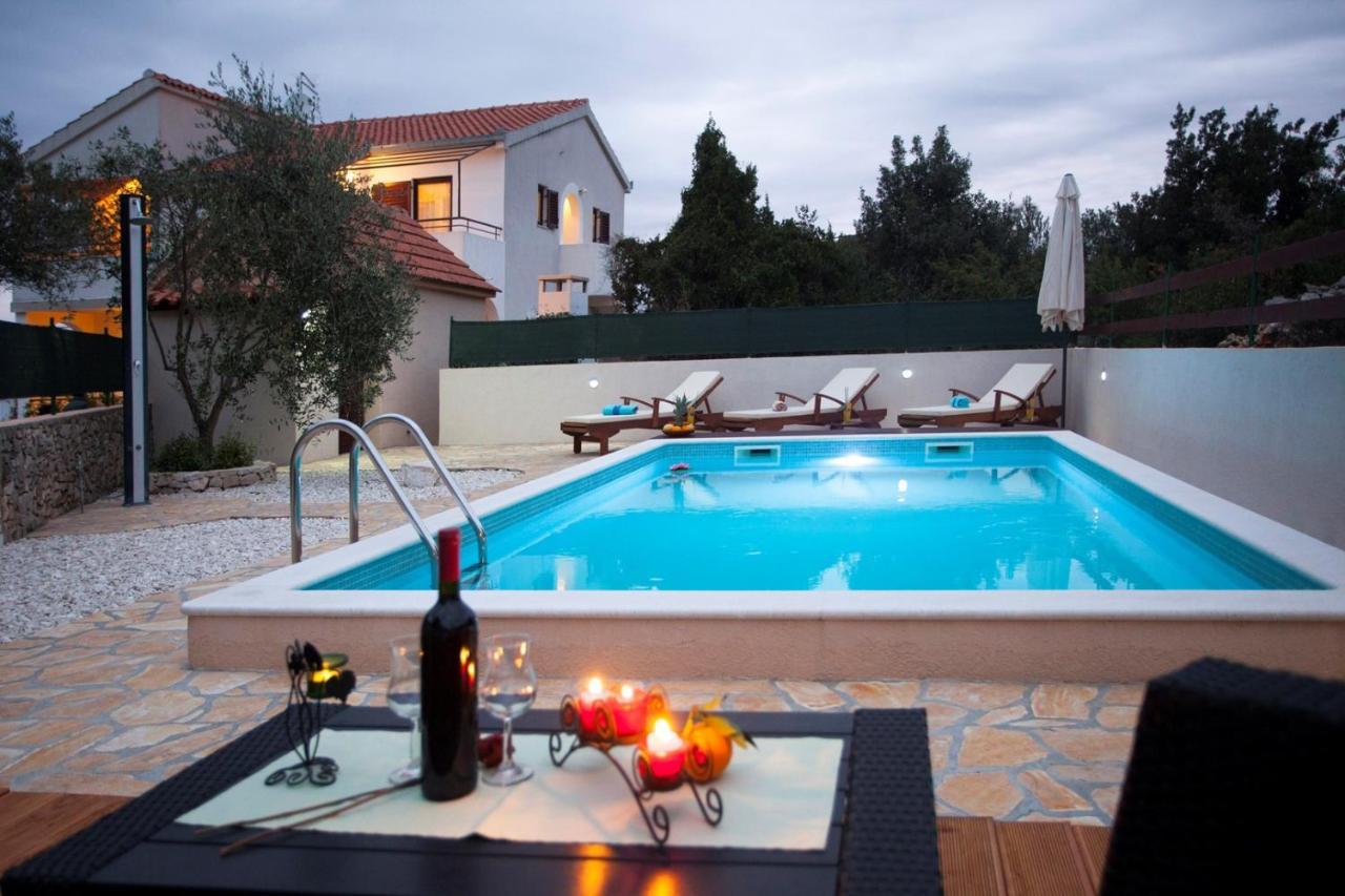 Apartment Bo&Dy With Private Pool Rogoznica  Luaran gambar