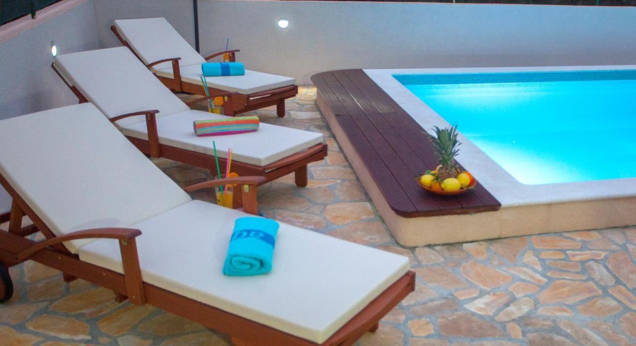 Apartment Bo&Dy With Private Pool Rogoznica  Luaran gambar