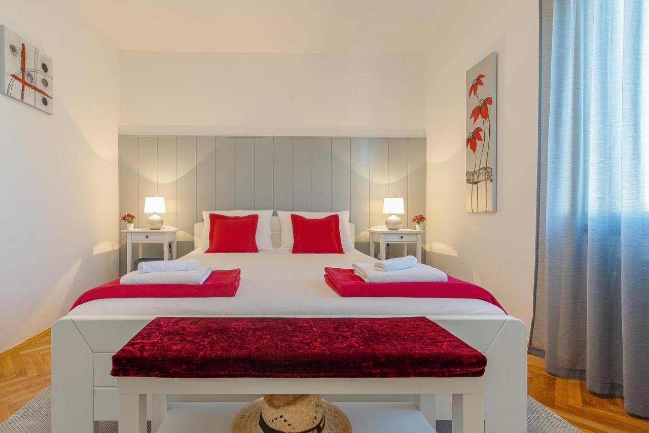 Apartment Bo&Dy With Private Pool Rogoznica  Luaran gambar
