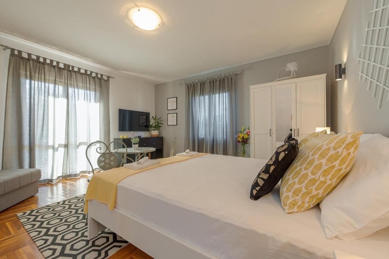 Apartment Bo&Dy With Private Pool Rogoznica  Luaran gambar